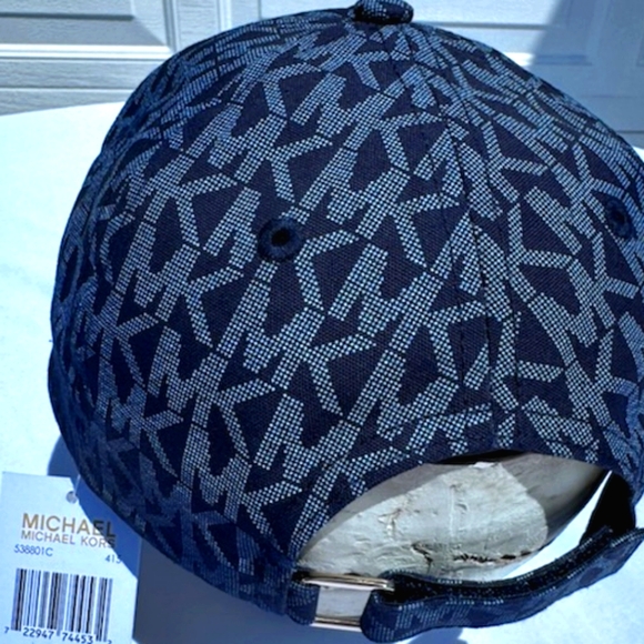 MICHAEL KORS NWT NAVY LOGO BASEBALL CAP - Picture 4 of 5